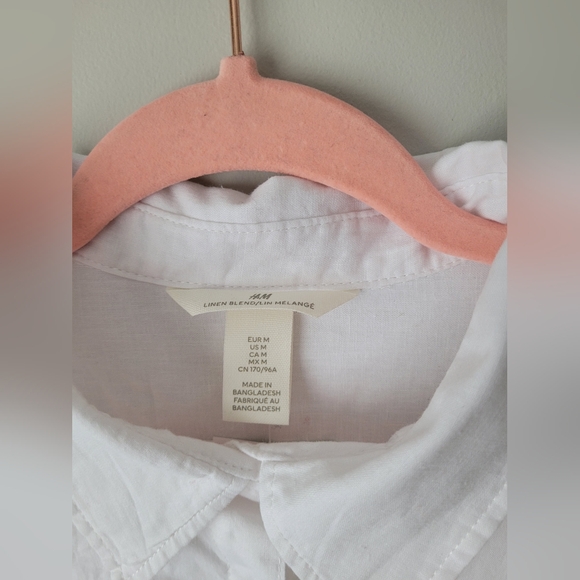 🆕️ H&M Long Button Up Shirt - Picture 2 of 3